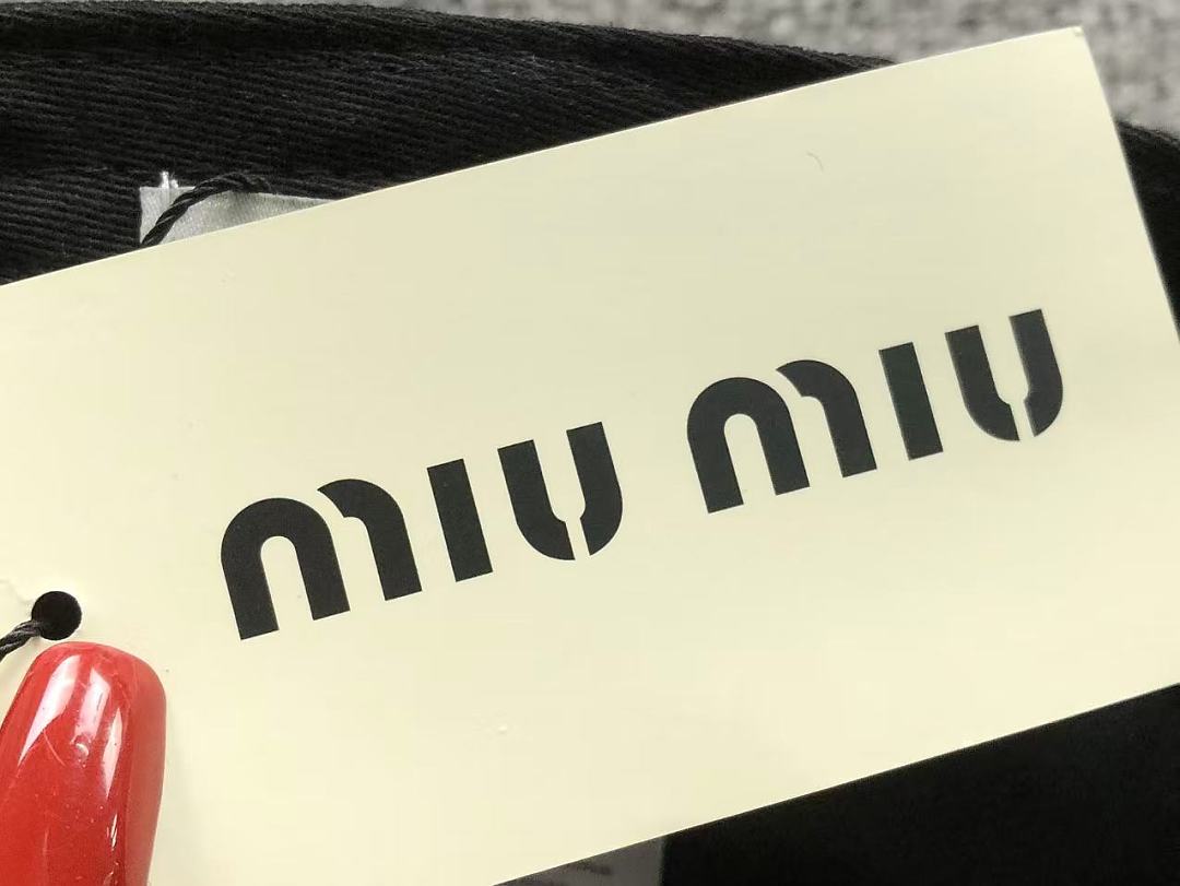 Miu Miu 88 M⭐U - Image 13