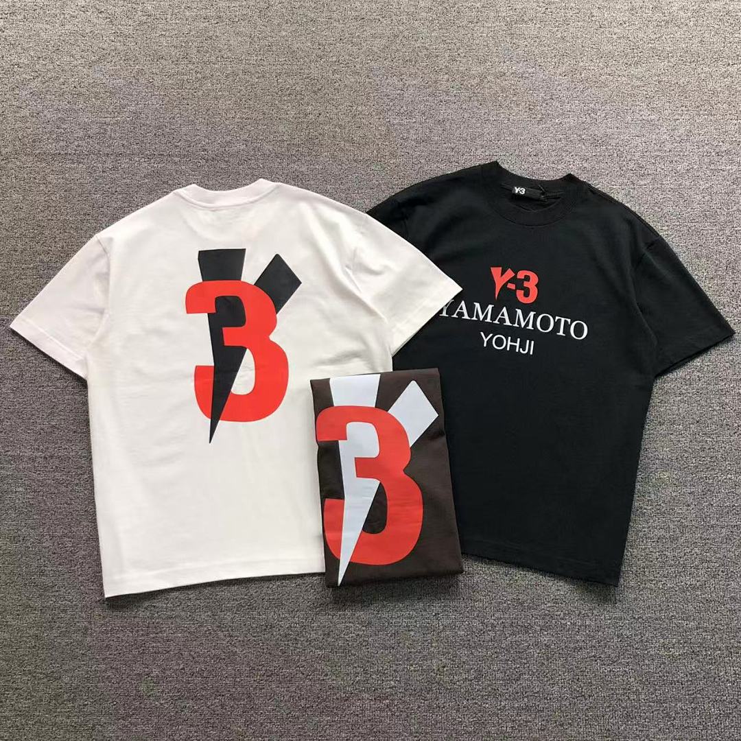 Y-3 115 Y-3 T-SHIRT 5101712147 (Im 170Cm 60Kg I Wear Size M In The Phot)