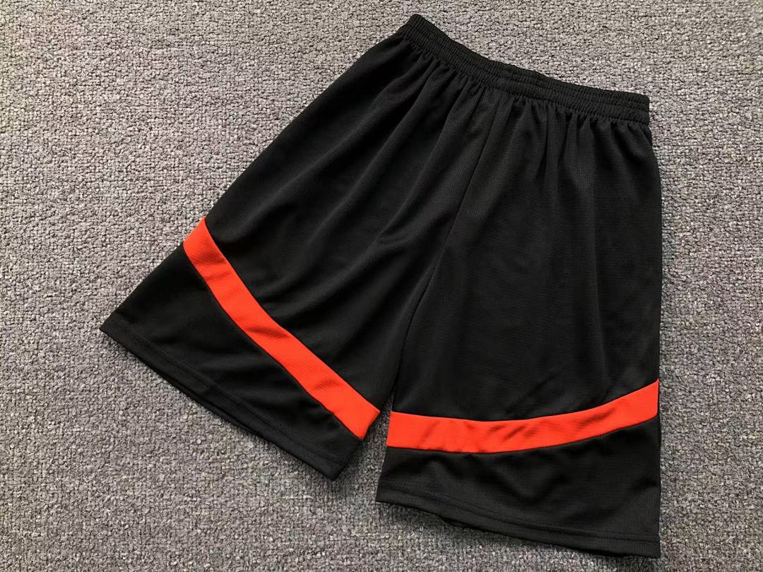 Chanel 75 FOOTBALL T-SHIRT SHORTS - Image 28