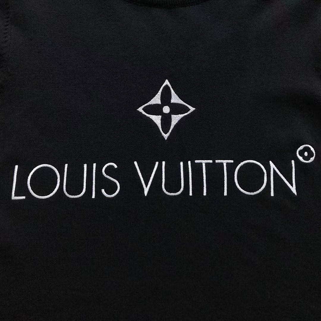 Louis Vuitton 138 L⭐ SWEATER 3112171520 (Im 170Cm 60Kg I Wear Size M In The Phot) - Image 8