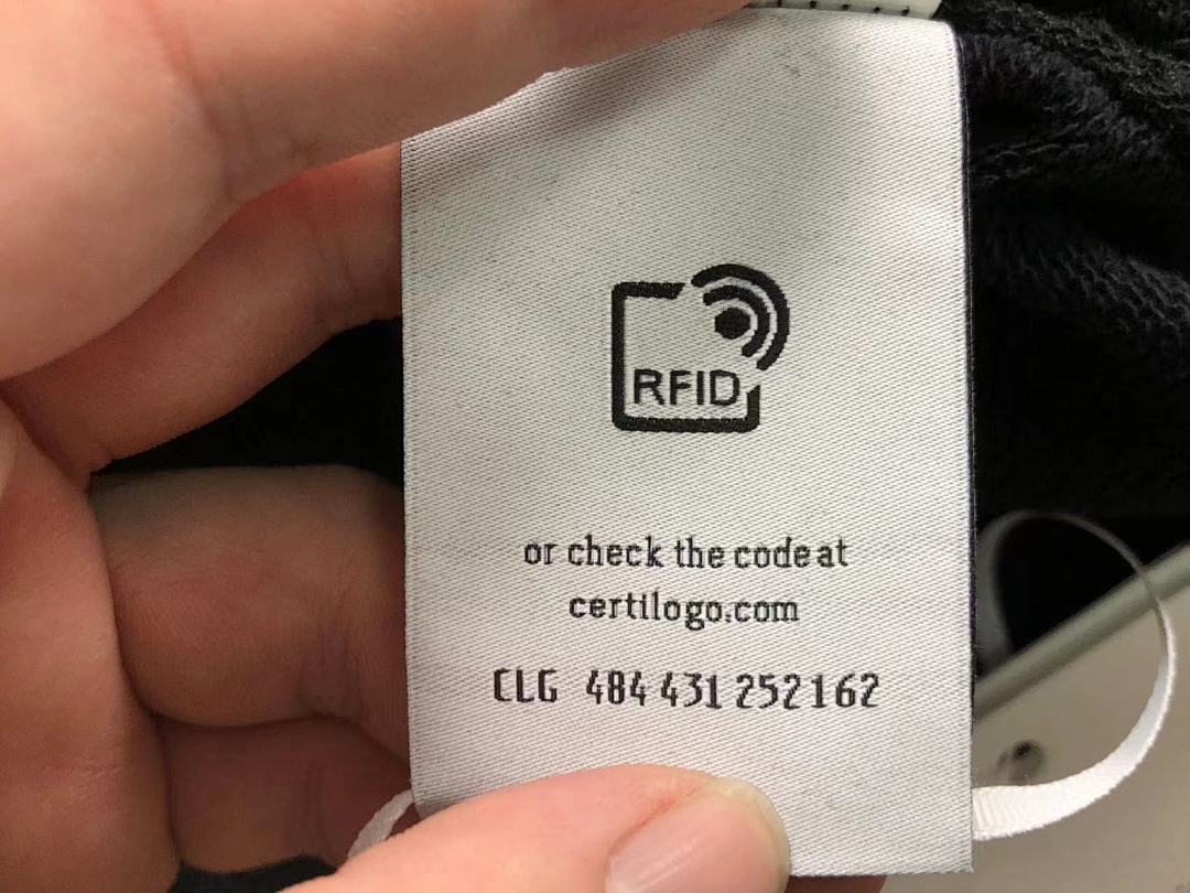 Off-White 208 OFF-WHITE (WHITE HOODIE) - Image 22