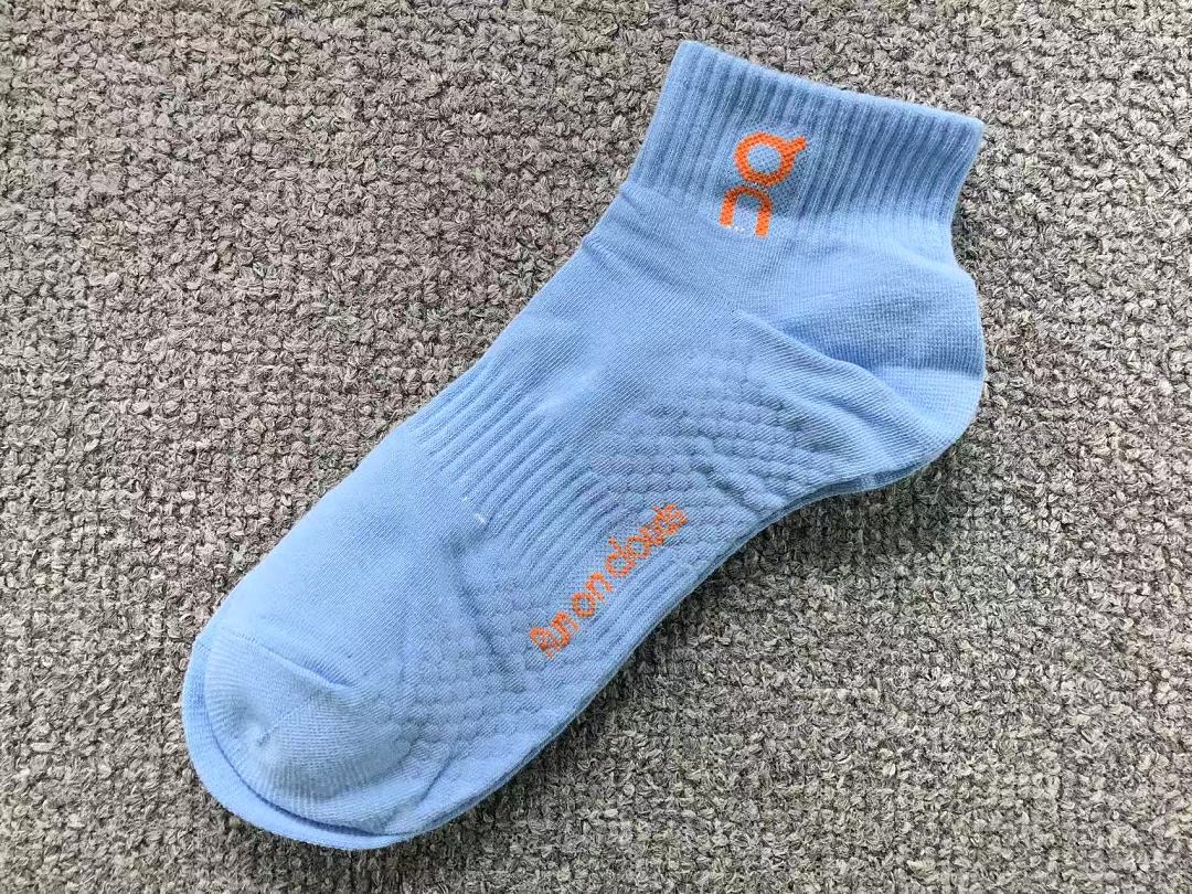 On Running 88 ON - Image 12
