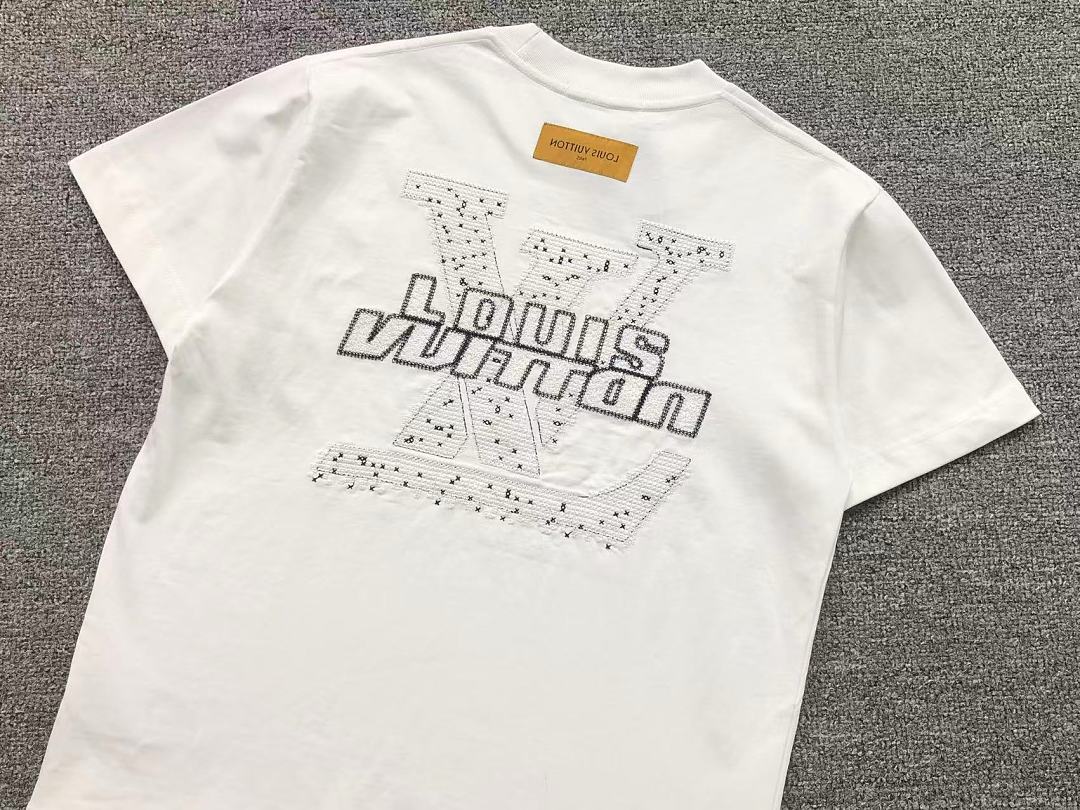 Louis Vuitton 108 L⭐ T-SHIRT 525221381 (Im 170Cm 60Kg I Wear Size S In The Phot) - Image 9