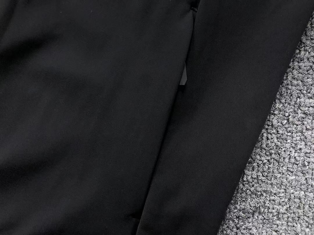 On Running 208 ON JACKET 2207110704 (Im 170Cm 60Kg I Wear Size XL In The Phot) - Image 19