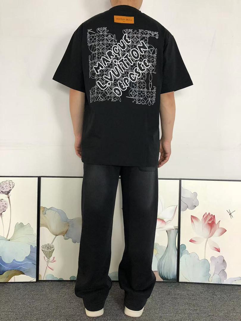 Louis Vuitton 115 L⭐ T-SHIRT 520121220 (Im 170Cm 60Kg I Wear Size M In The Phot) - Image 4