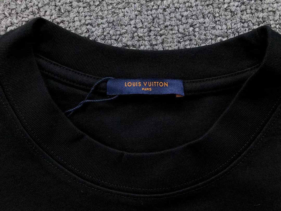 Louis Vuitton 125 L⭐ T-SHIRT 3112031021 (Im 170Cm 60Kg I Wear Size L In The Phot) - Image 19