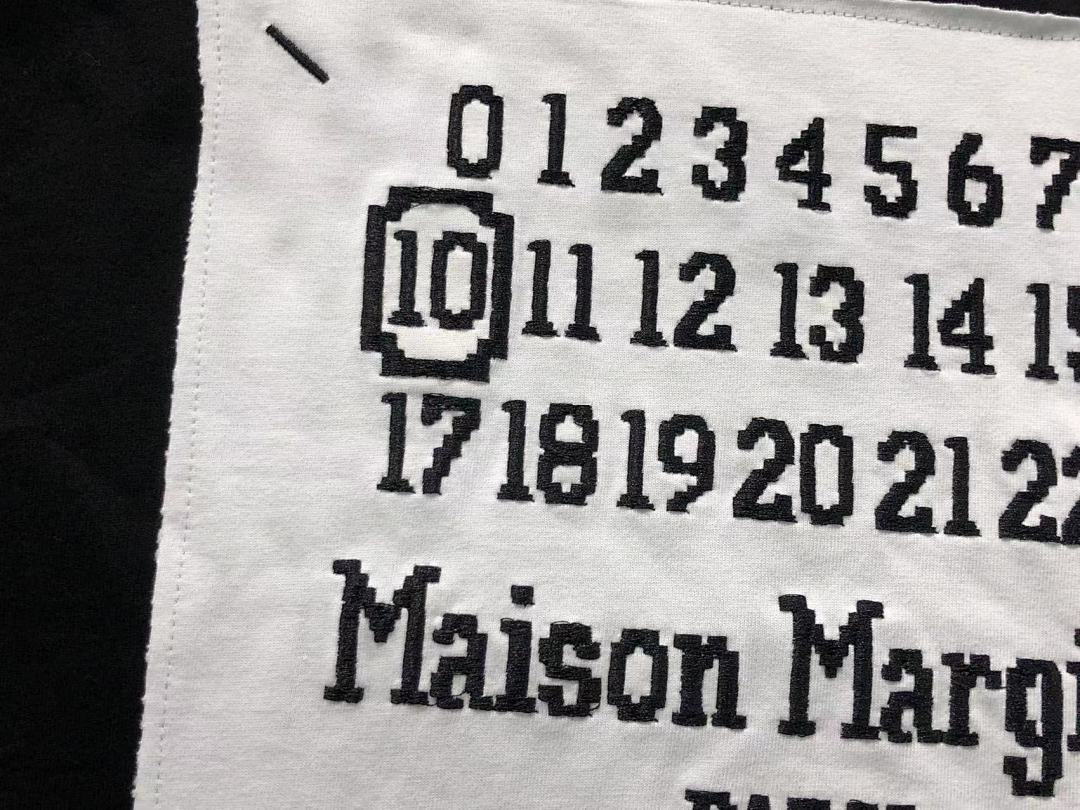 On Running 78 MAISON MARGIELA T-SHIRT 4107051486 (Im 170Cm 60Kg I Wear Size 46 In The Phot) - Image 14