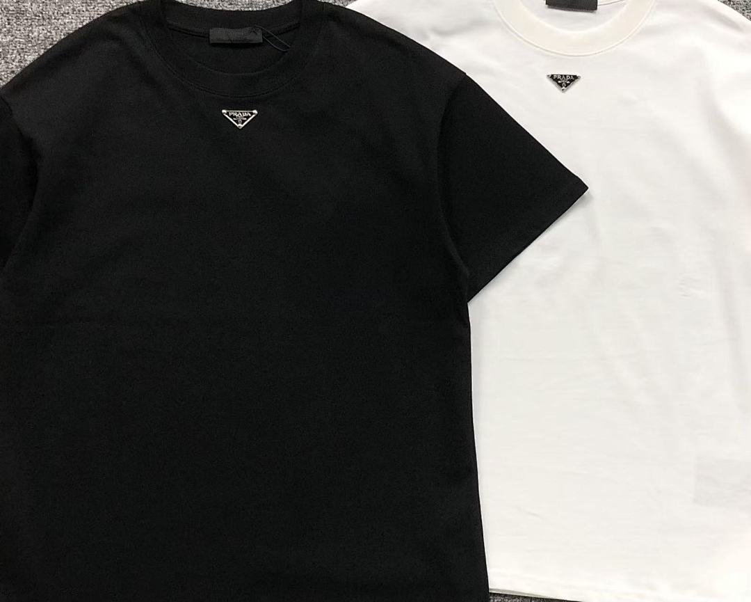 Prada 138 P⭐A⭐A T-SHIRT 22032010001 (Im 170Cm 60Kg I Wear Size S In The Phot) - Image 6