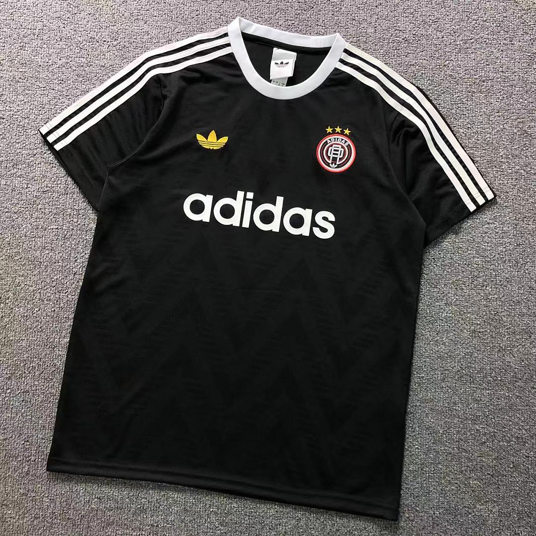 Unbranded 82 FOOTBALL T-SHIRT 1282814002 (Im 170Cm 60Kg I Wear Size L In The Phot), photo 1