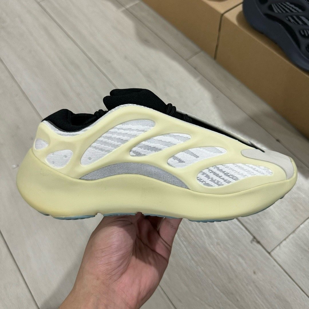 Shoes Y. Z 70.0 V3 - Image 83