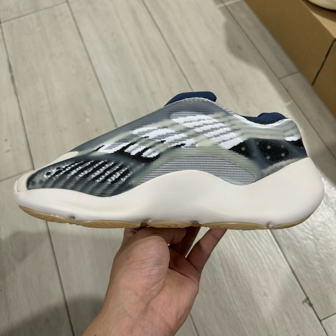 Shoes Y. Z 70.0 V3 - Image 29