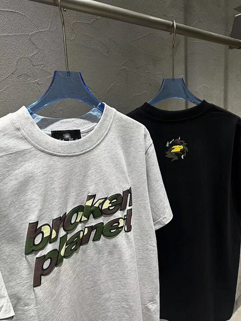 Christian Louboutin B.P, Loose T-Shirts For Men And Women - Image 32