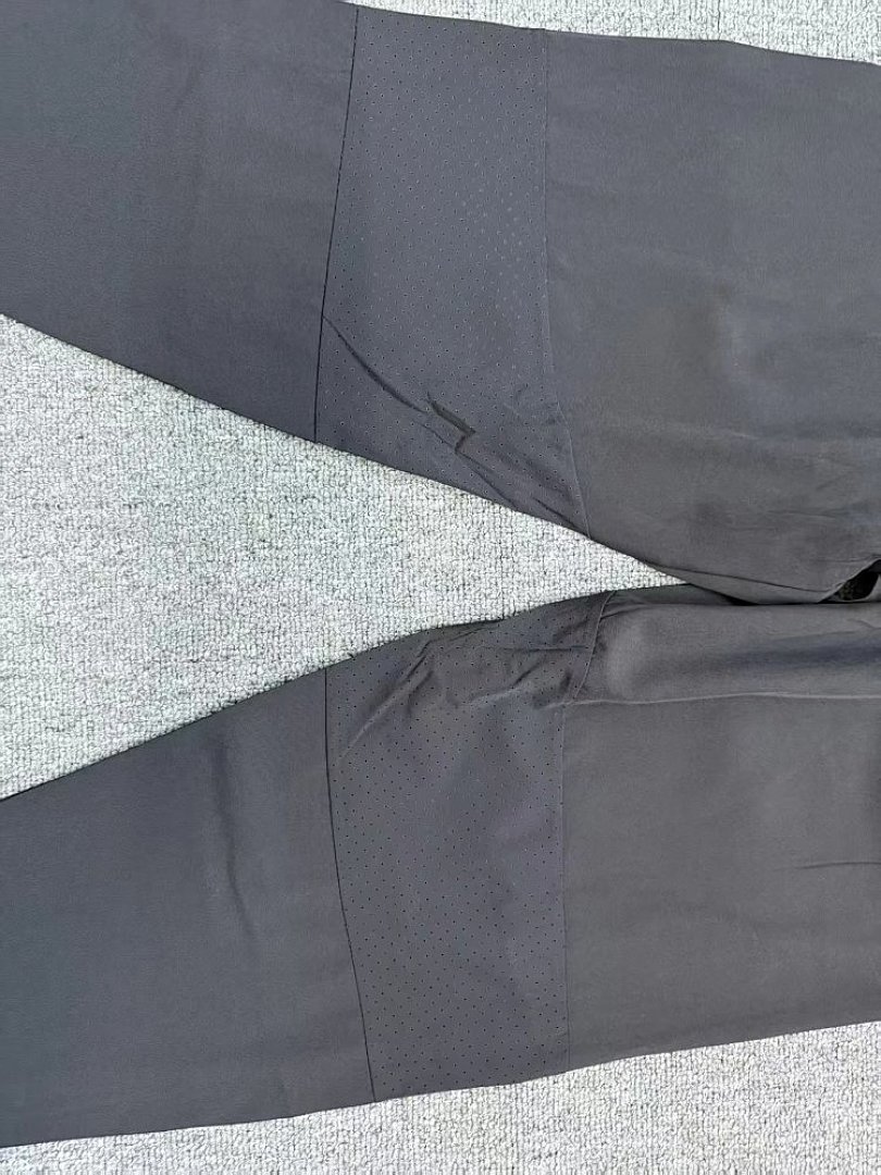 Christian Louboutin Best-Selling, Multiple Styles, Quick-Drying And Breathable, Quilted Fitness Running Zipper Pants - Image 36