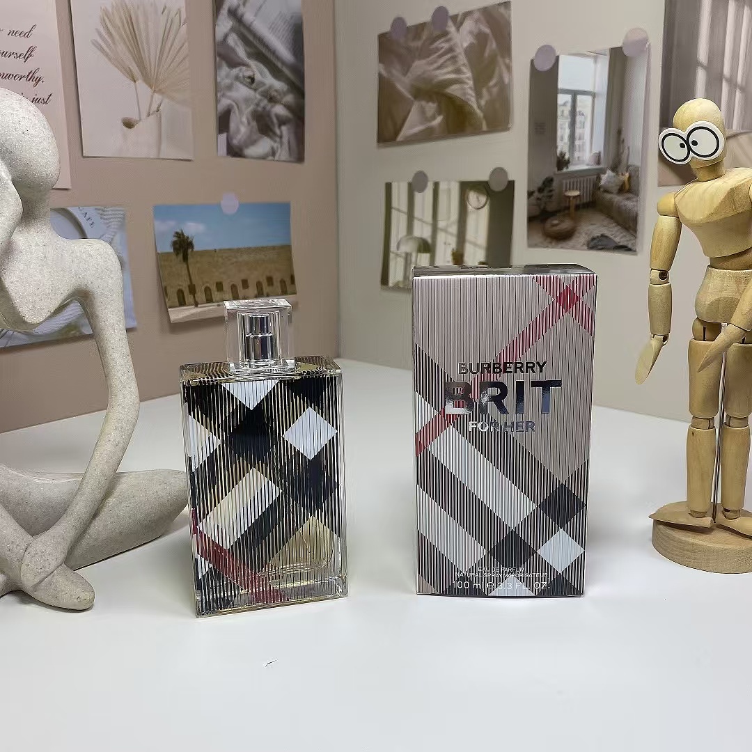Other Burberry Flower And Her - Image 69