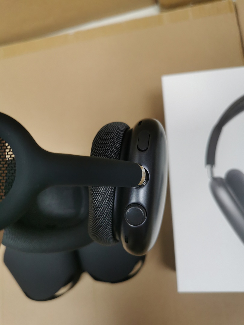 On Running Air.Pods Ma.X 2Nd Usb-C - Image 97