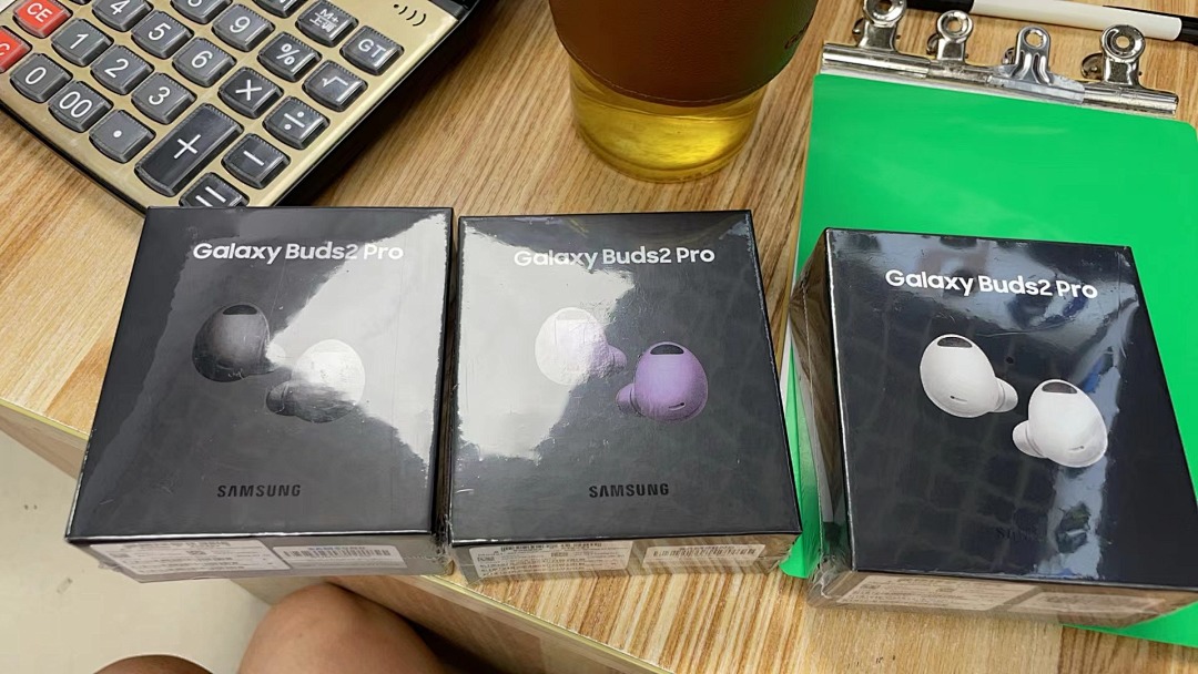 On Running Galaxy Buds2 Pro - Image 14