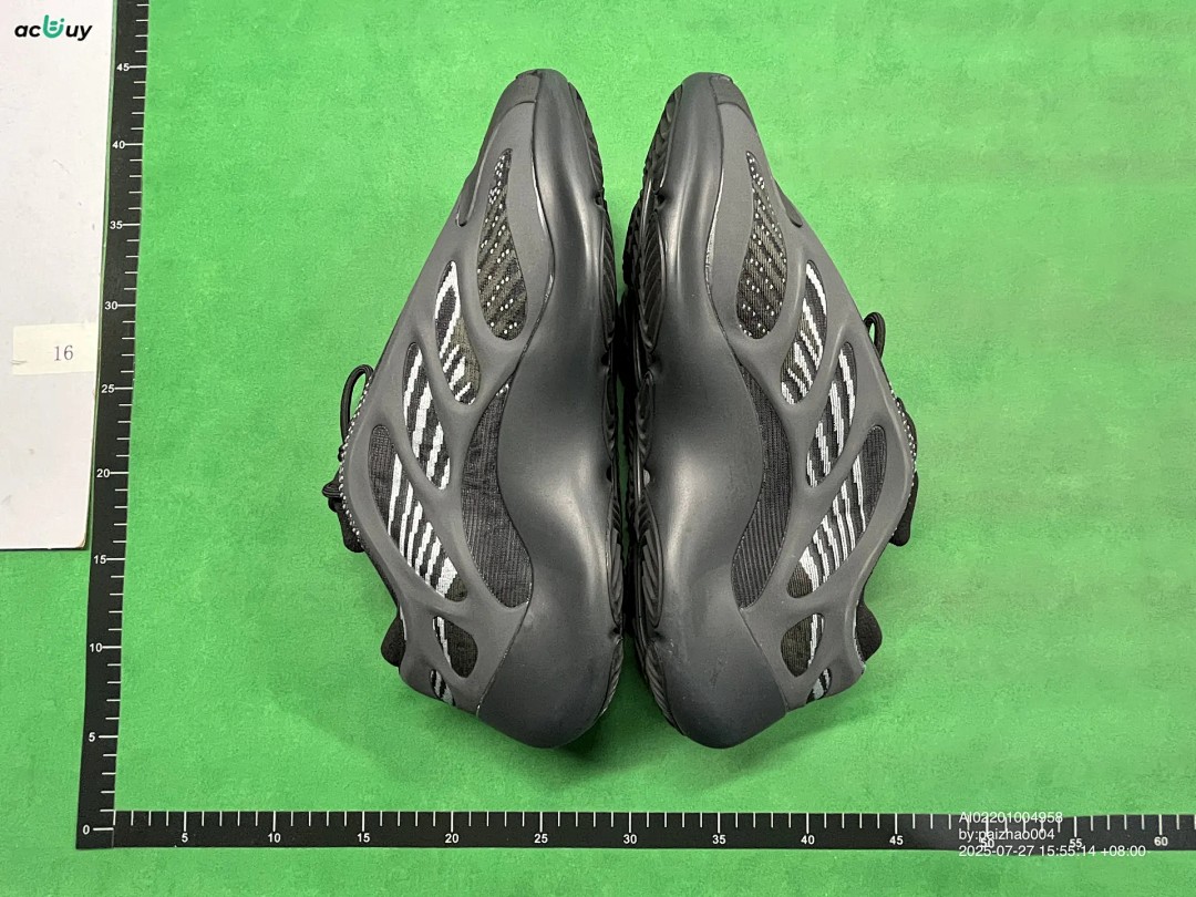 Shoes Y. Z 70.0 V3 - Image 3