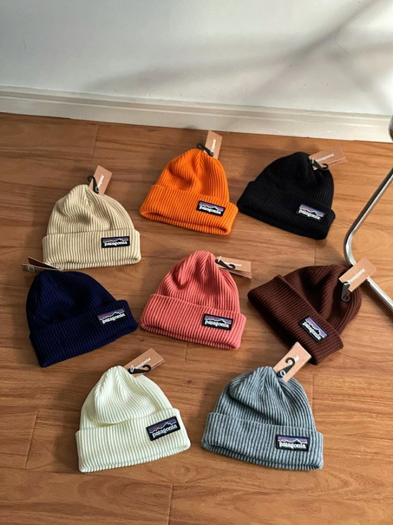 Christian Louboutin Pa.Ta Vintage Casual Thermal Hat