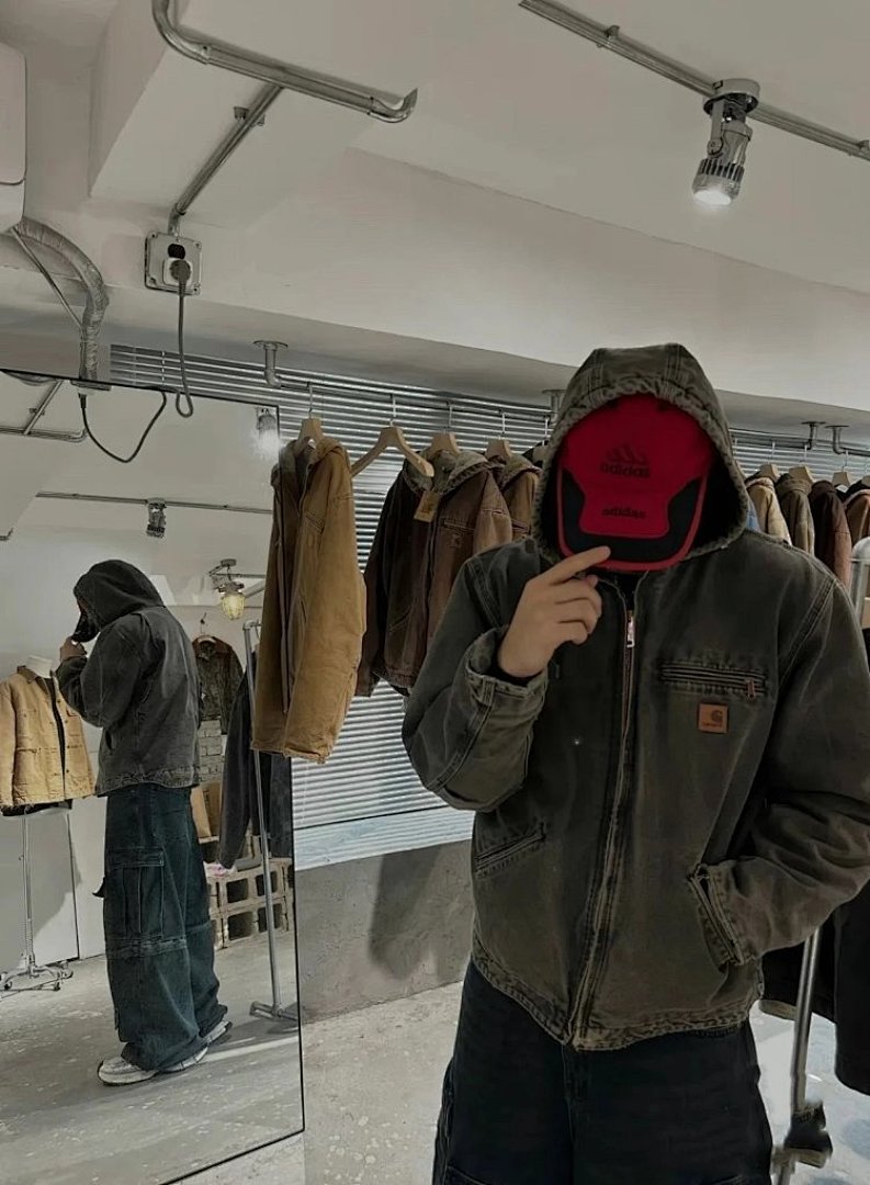 Christian Louboutin Car J141 Hooded Jacket - Image 21