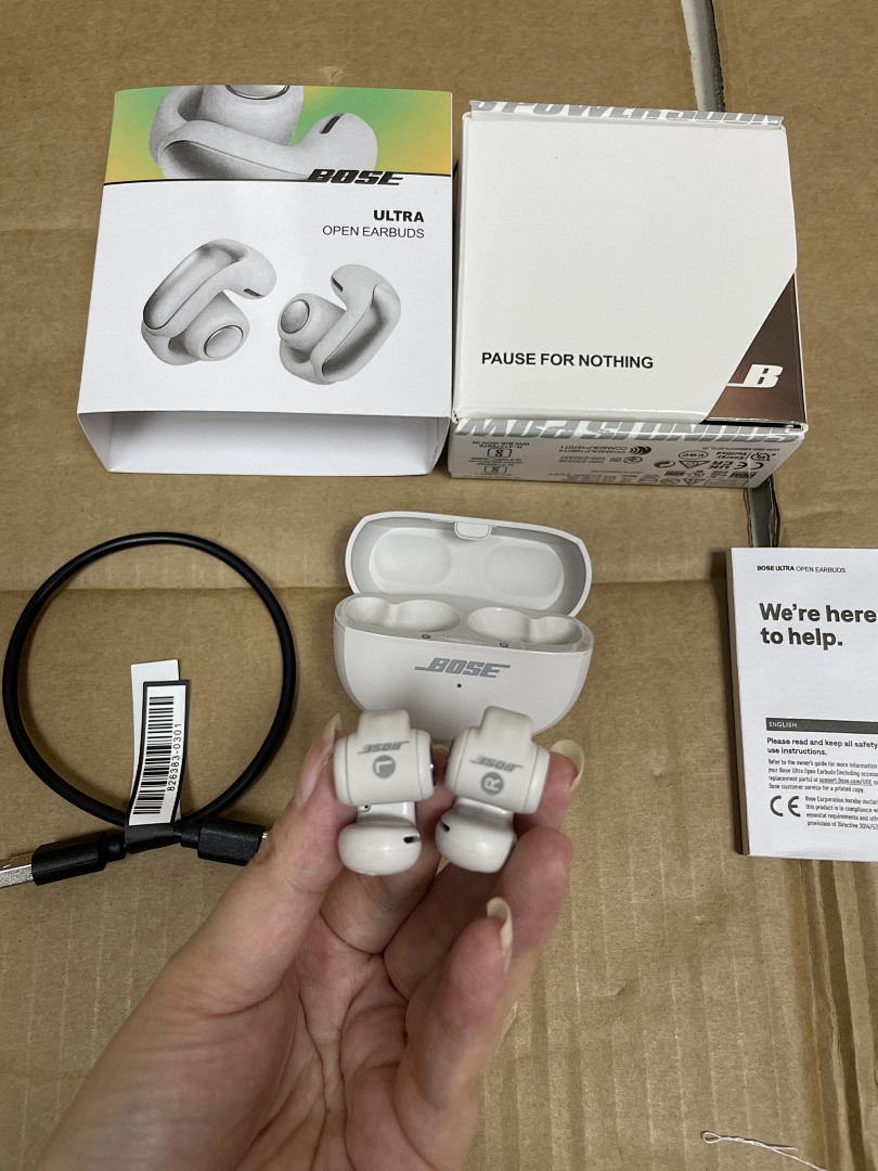 On Running Ultra Open Earbuds - Image 16