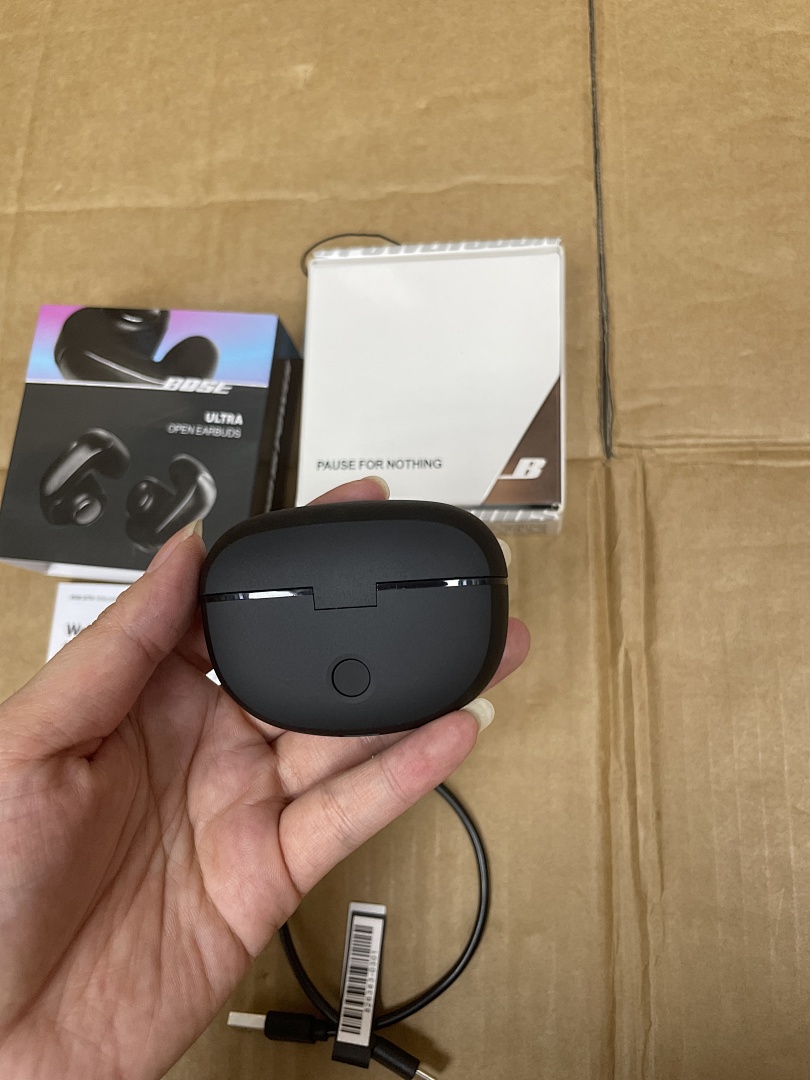 On Running Ultra Open Earbuds - Image 24