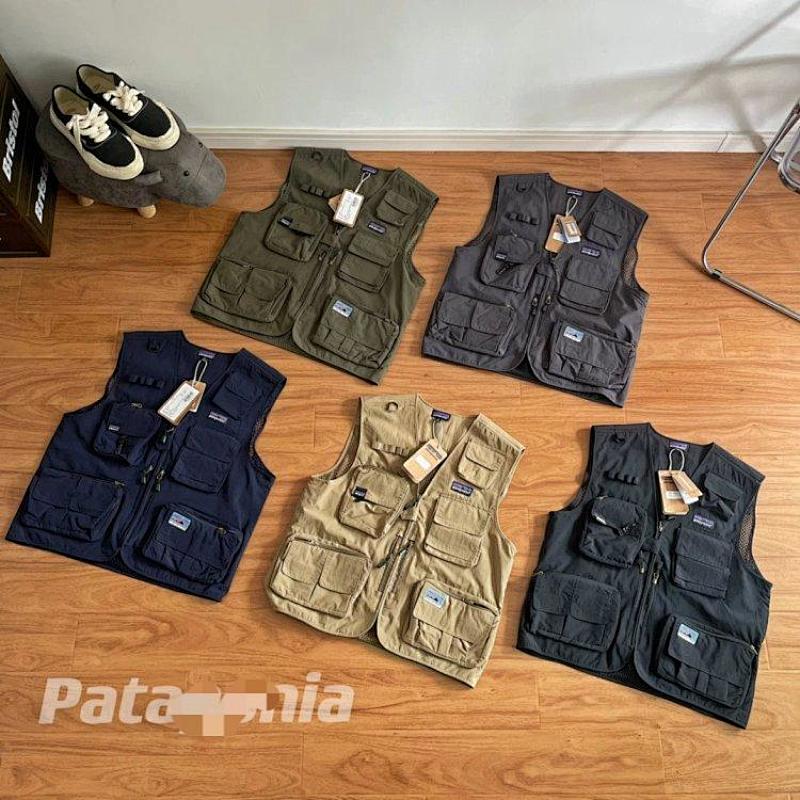 Christian Louboutin PA.TA M'sP-6 Outdoor Casual Multi-Pocket Cargo Vest, photo 1