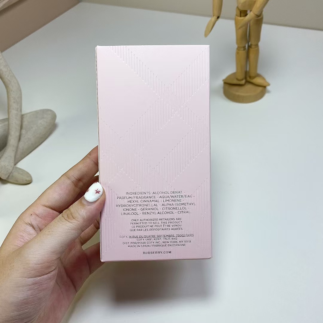 Other Burberry Flower And Her - Image 58
