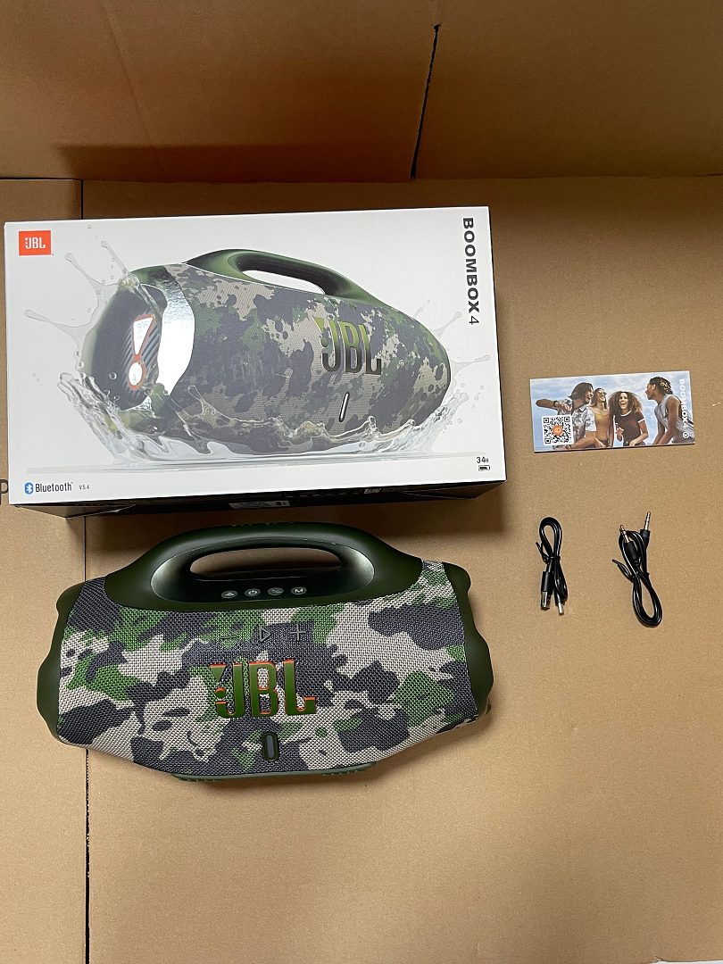 On Running JBL - Image 24