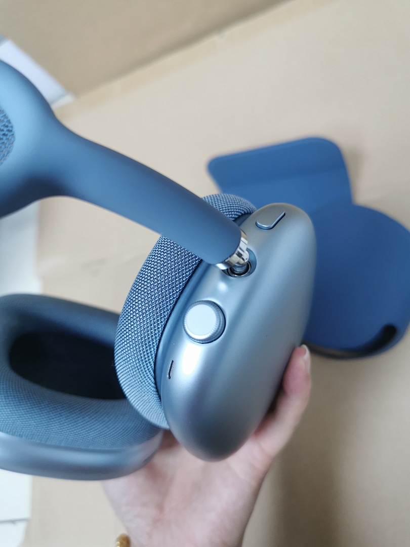 On Running Air.Pods Ma.X 2Nd Usb-C - Image 46