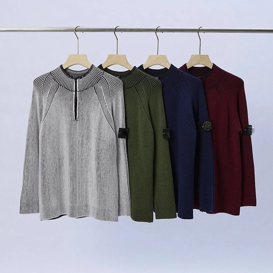 Christian Louboutin Christian Louboutin S.Island Fleece 1, photo 1