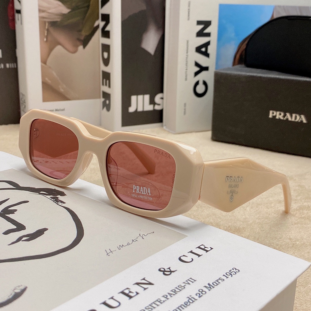 On Running PRADA - Image 12