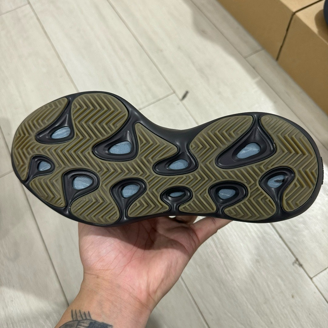 Shoes Y. Z 70.0 V3 - Image 62