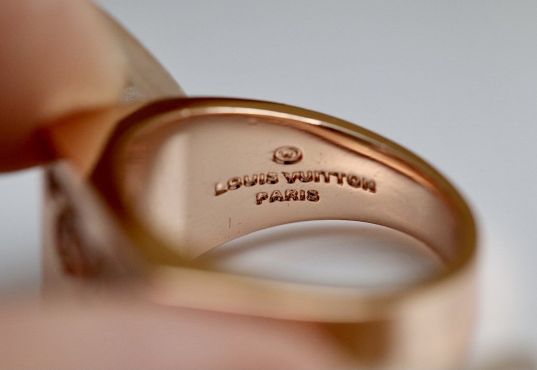Other L,V Ring - Image 12
