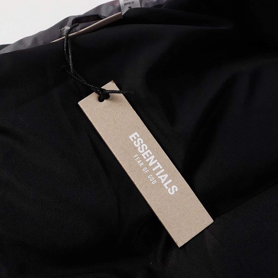 Christian Louboutin Ess Reflective Cotton And Bread Clothing - Image 15