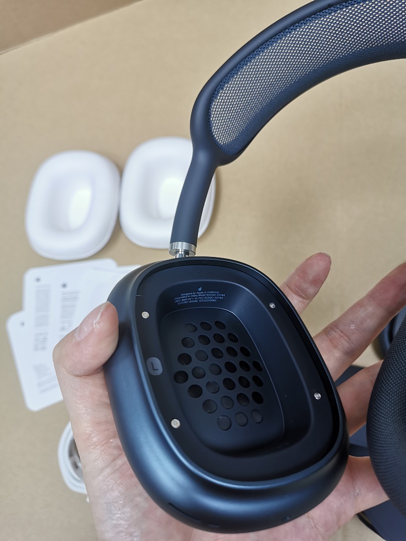On Running Air.Pods Max USB-C 2Nd Metal - Image 63