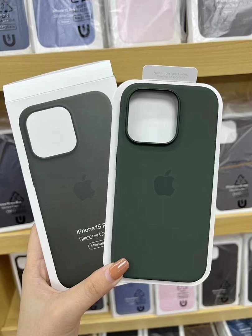 On Running I.P15 Silicone Case - Image 20
