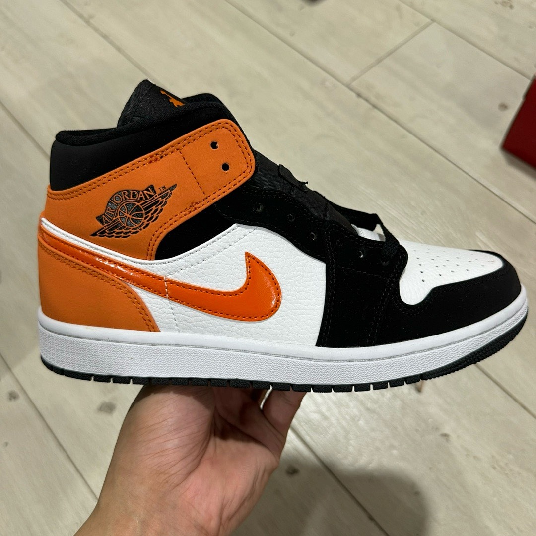 Shoes Aa.Jj1 Mid - Image 93
