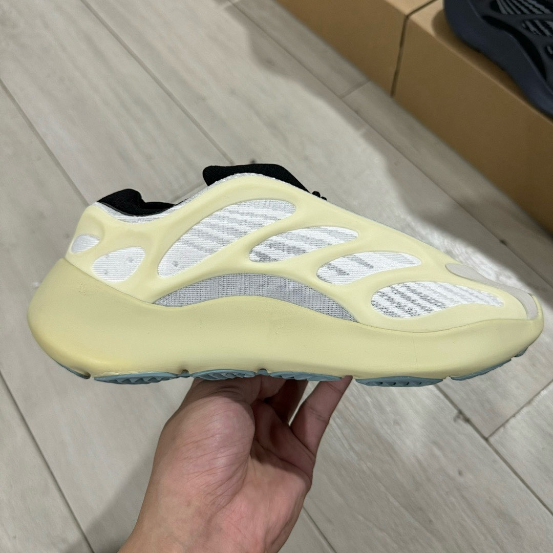 Shoes Y. Z 70.0 V3 - Image 84