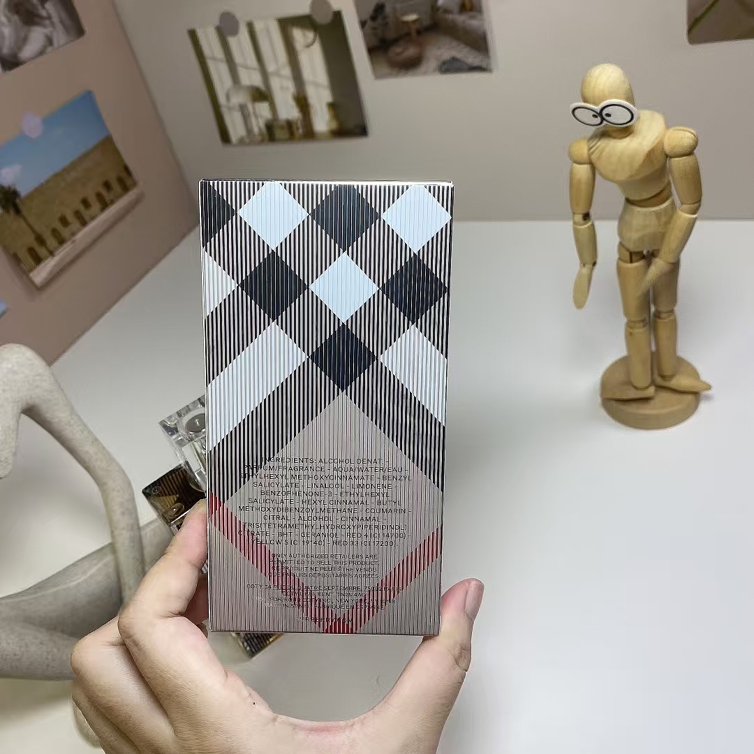Other Burberry Flower And Her - Image 75