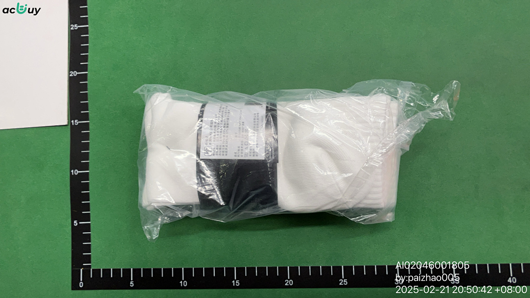 Other Ni.Ke Socks - Image 11