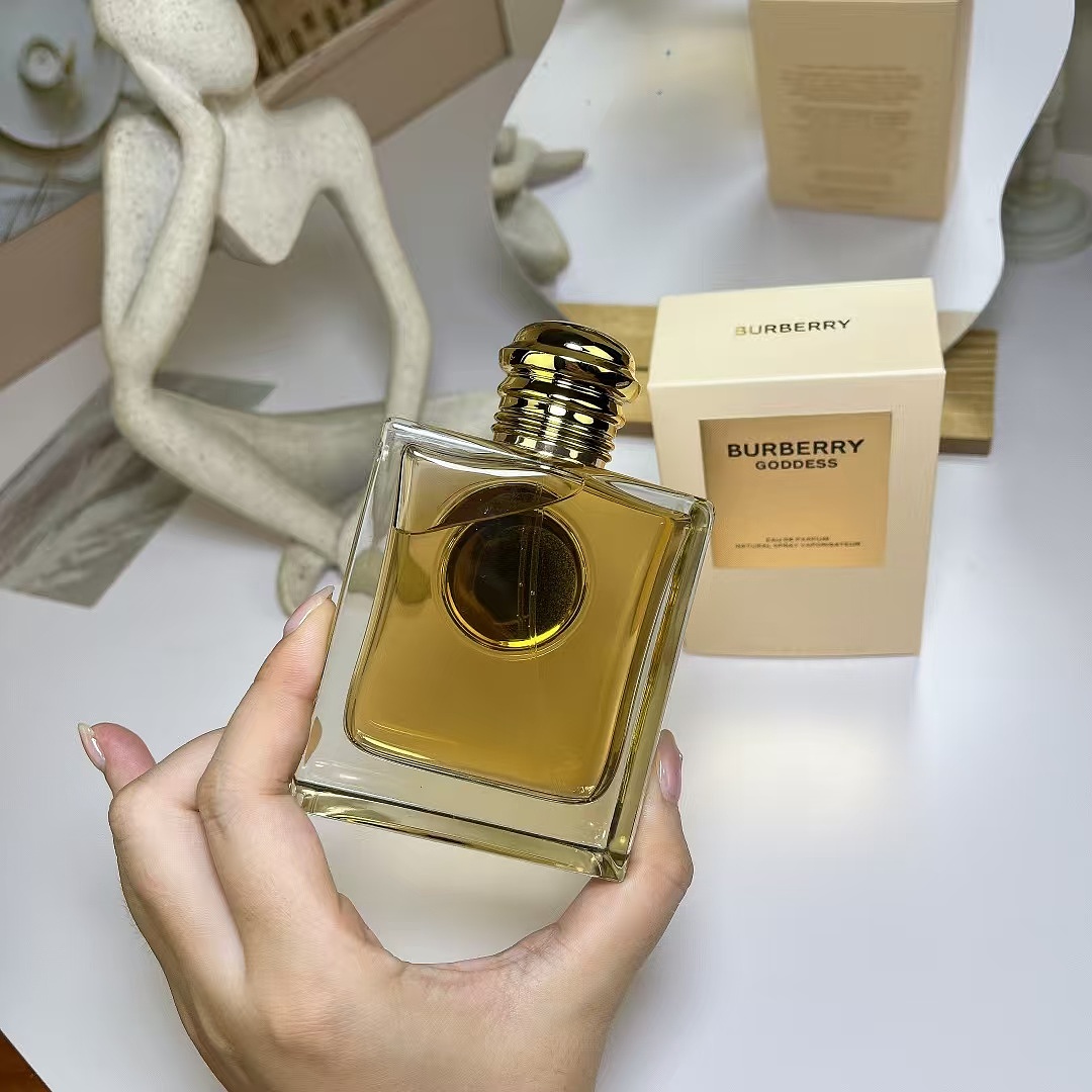 Other Burberry Flower And Her - Image 87