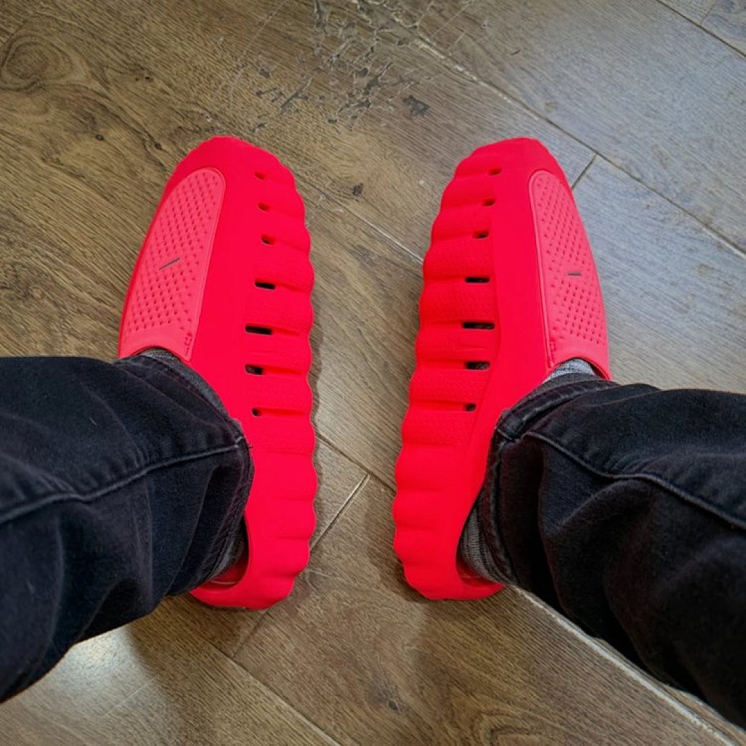 Shoes Mind, 001 Lightning Joint-Design Massage Slippers Hole-Style Shoes - Image 27