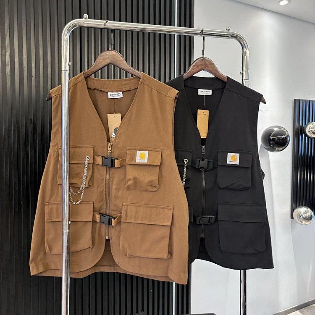 Christian Louboutin Christian Louboutin Car Multi-Pocket Outdoor Vest, photo 1
