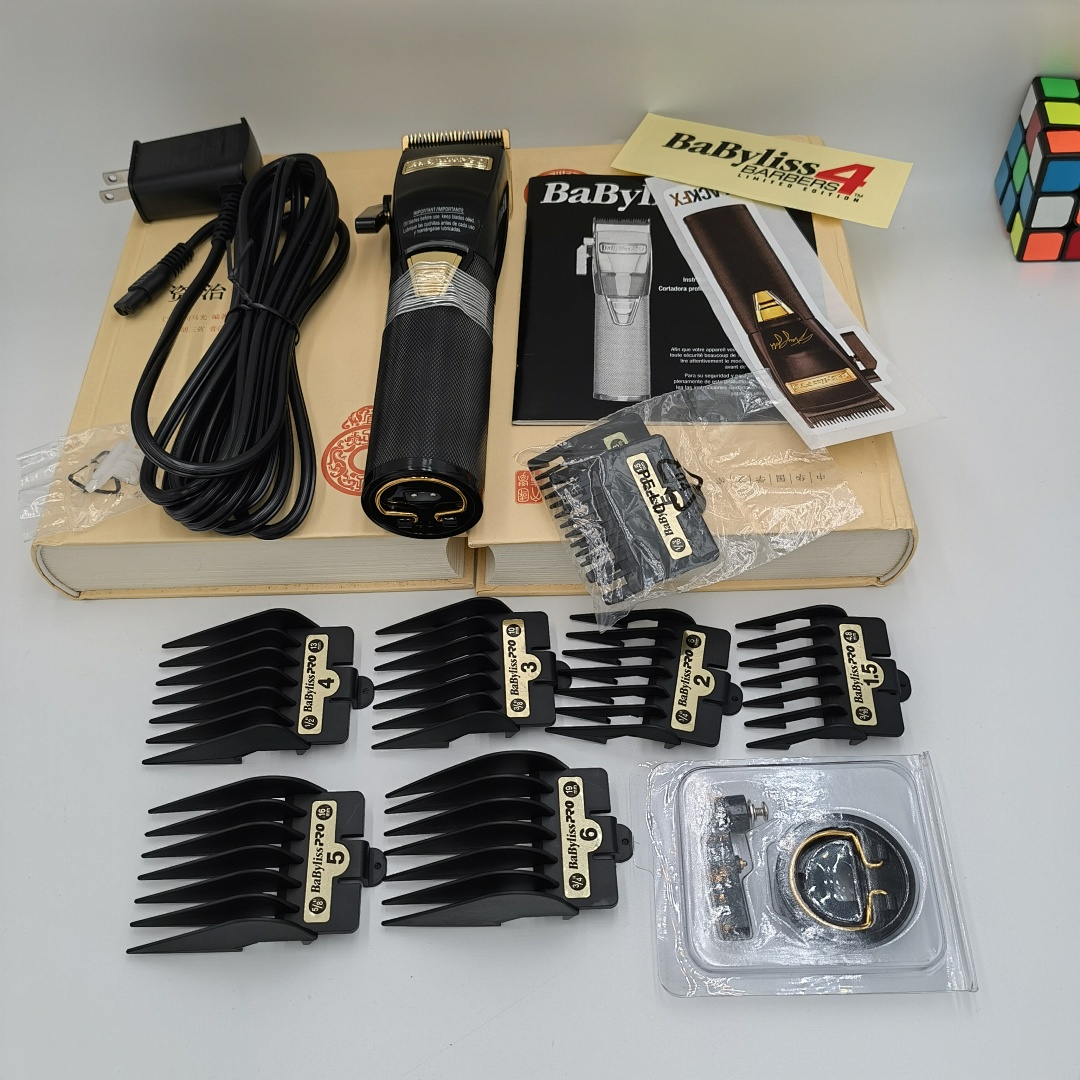 On Running Babyliss Electric Clippers - Image 7