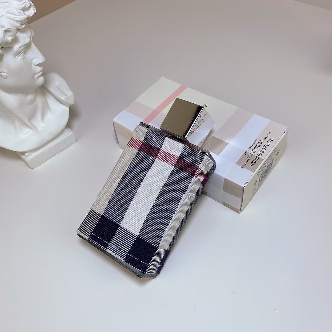 Other Burberry Flower And Her - Image 43