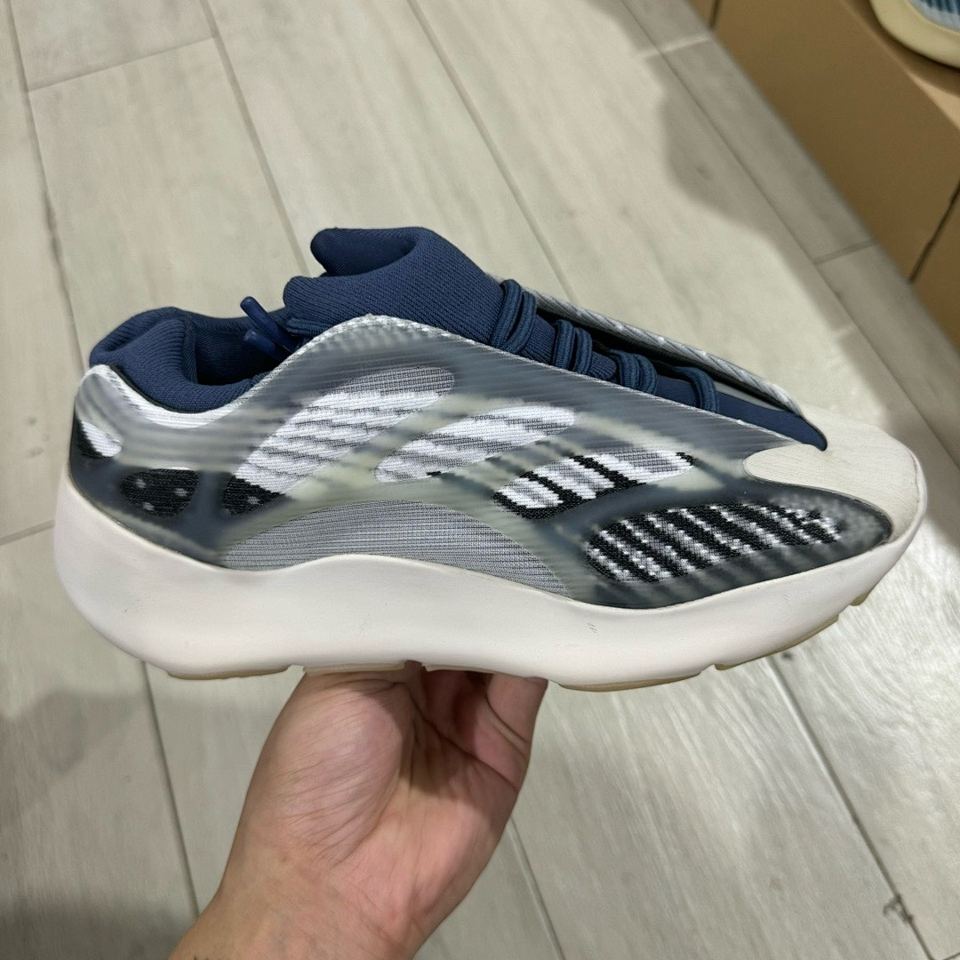 Shoes Y. Z 70.0 V3 - Image 30
