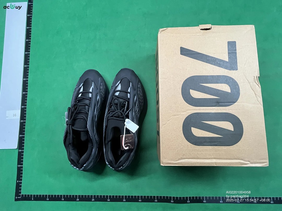 Shoes Y. Z 70.0 V3 - Image 6