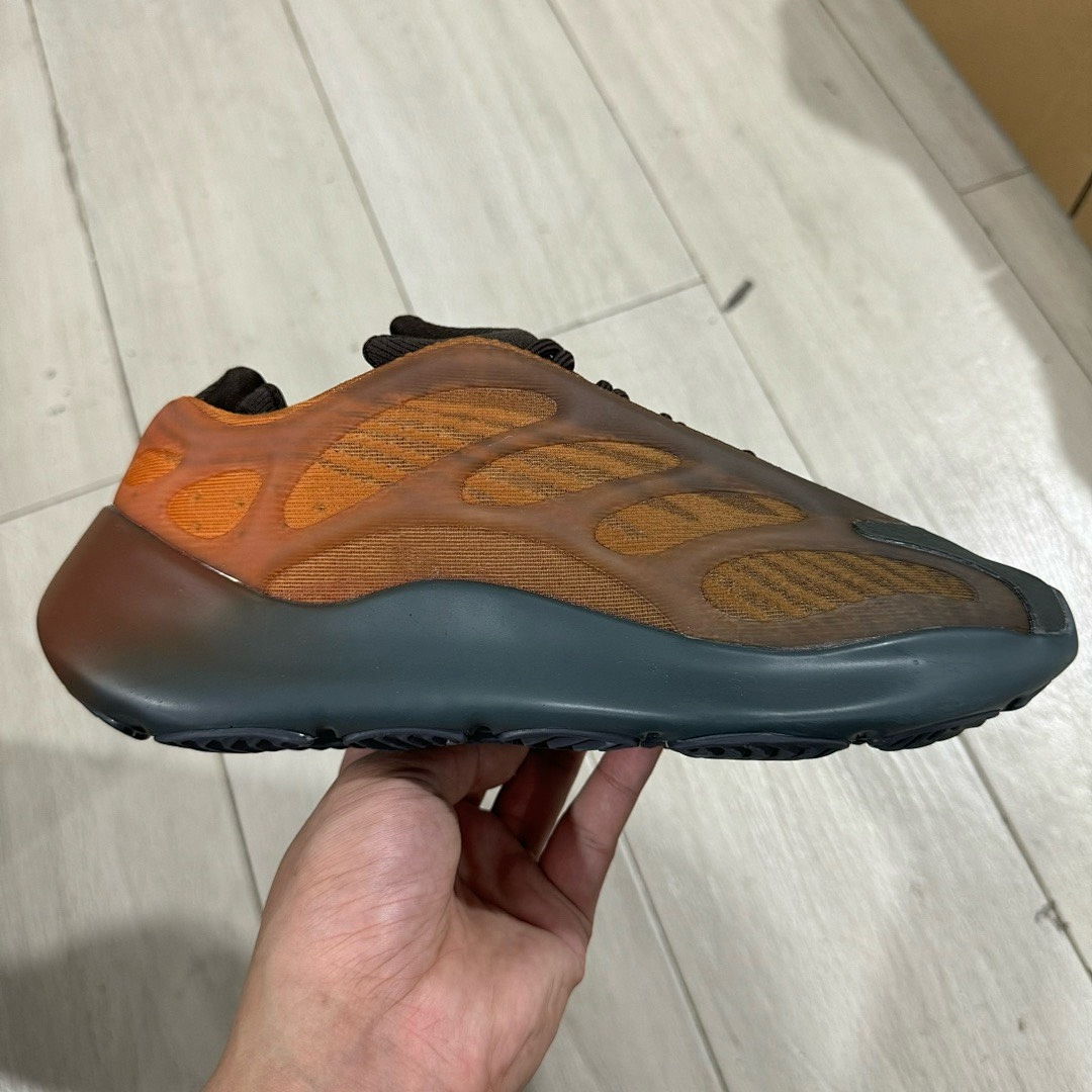 Shoes Y. Z 70.0 V3 - Image 19