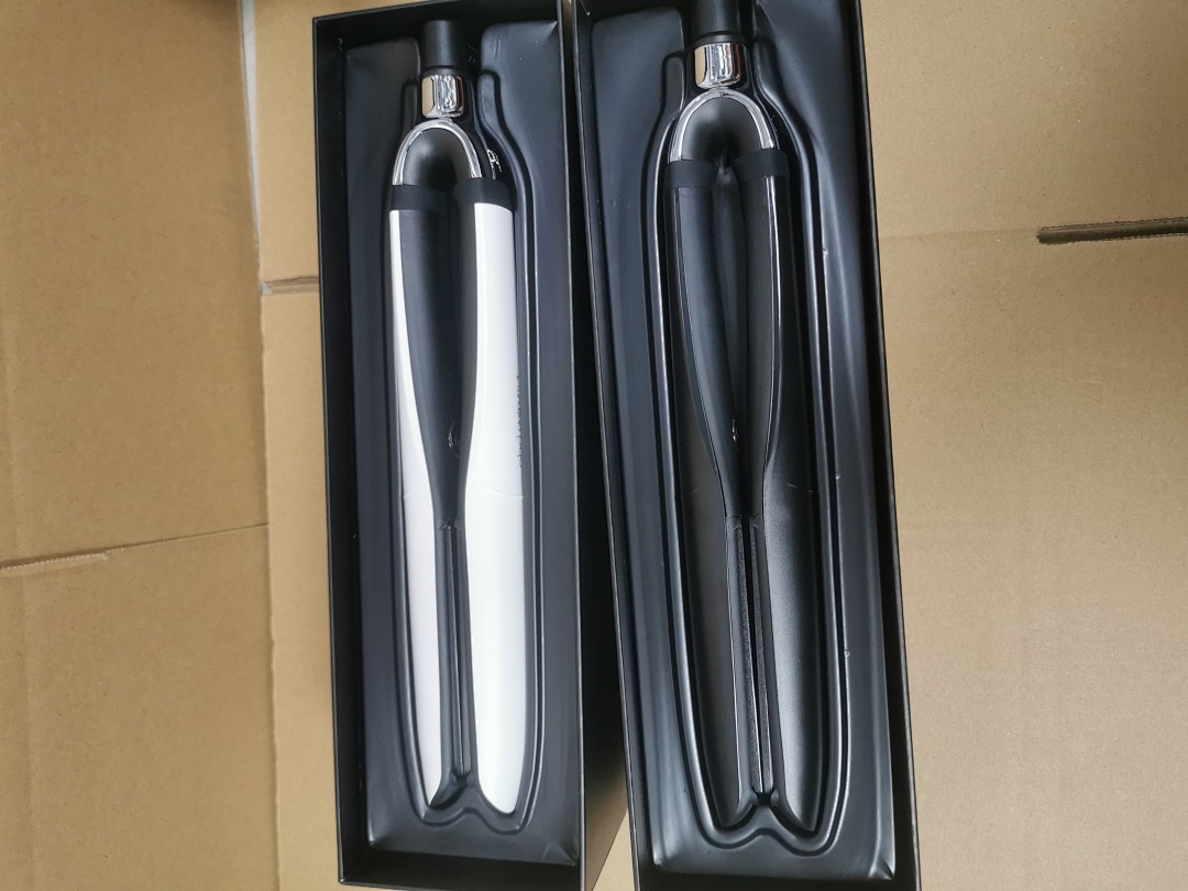 On Running Olatinum+Professional Smart Styler - Image 6