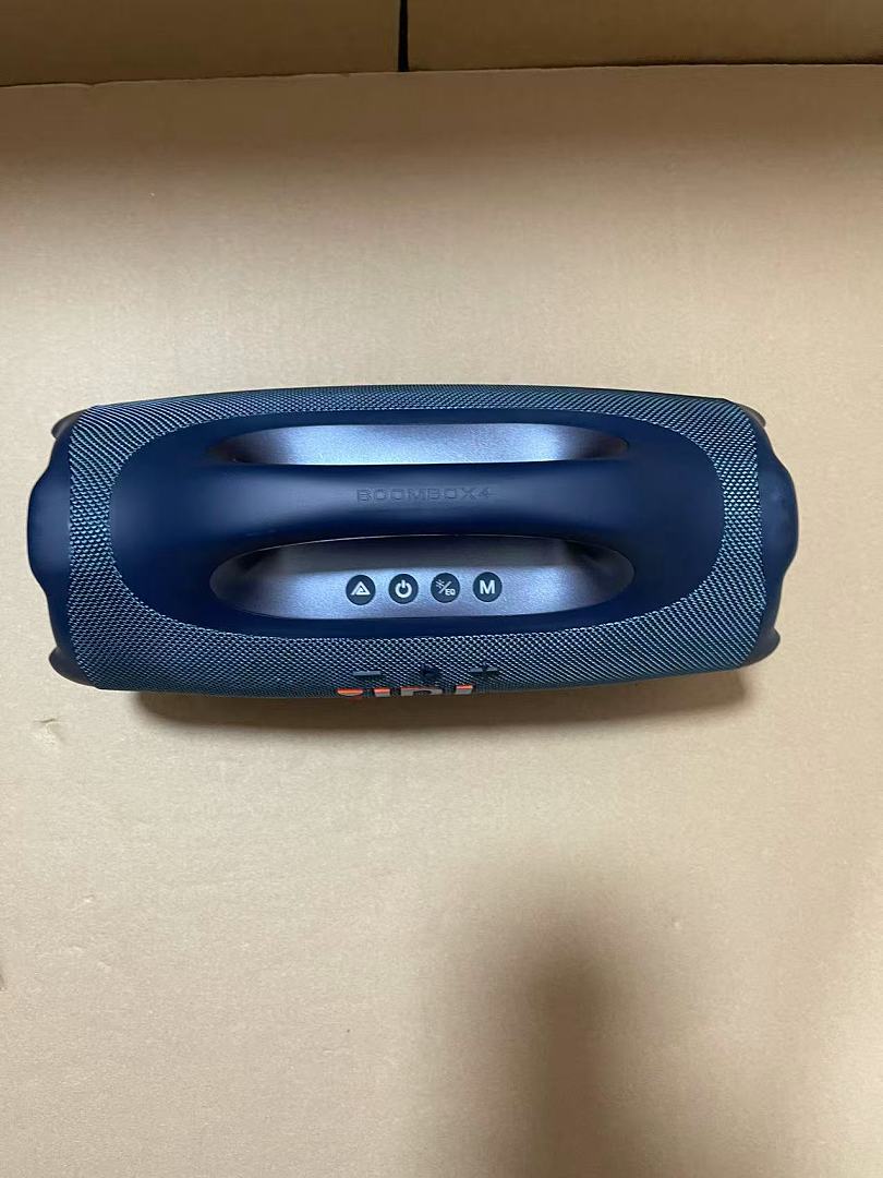 On Running JBL - Image 30
